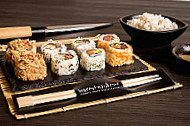 Sushicatessen food