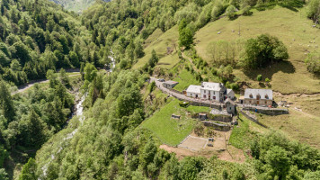 La Ferme Basque outside