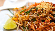 Pad Thai food