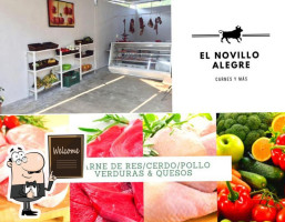 Taqueria El Novillo Alegre food