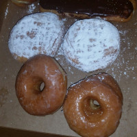 Bulldog Donuts food