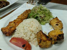 Seven Hills Mediterranean Grill food