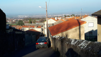 Les Volcans outside