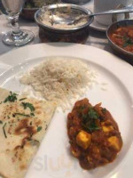 Taj Indian Cuisine food