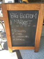 Big Bottom Market inside