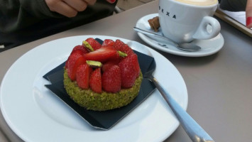 Ernest Patisserie & Cafe food