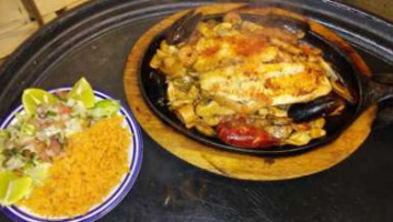 La Malinche And Grill food