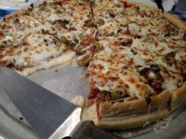 Oley's Pizza food