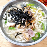 Limbyungjoo Sandong Kalguksu food