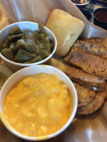 Dickey's Barbecue Pit food