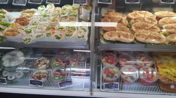 Lake Mulwala Bakery food