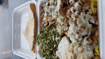 Villa Shawarma food