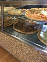 Emilio's Pizza food