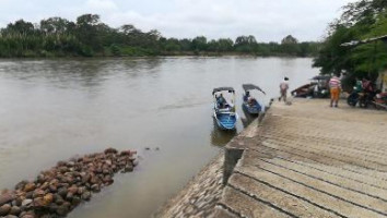 Malecon Villa Vieja ,huila food