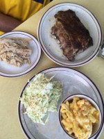 Allman's -b-que food