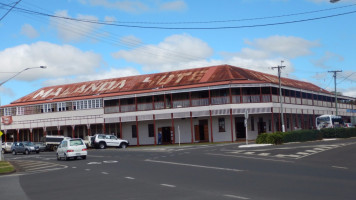 Malanda Hotel outside