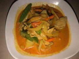 Lemongrass Thai Bistro food