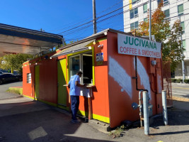 Jucivana Smoothies Coffee inside