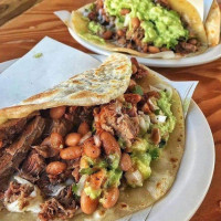 Tacos El Yaqui food