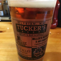 Tucker's Tavern food