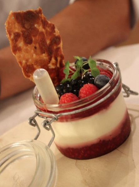 restaurant image