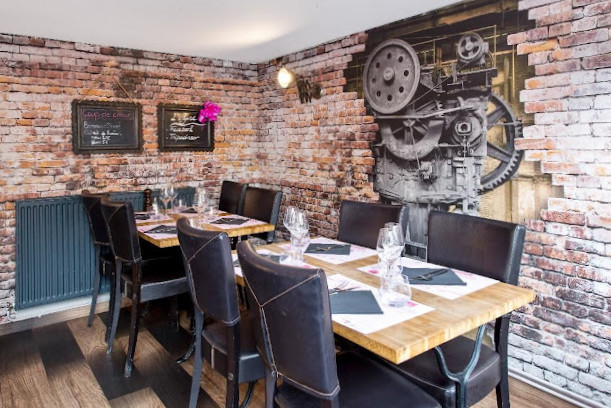 restaurant image