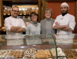 Pasticceria Cametti food