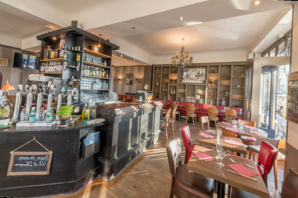 restaurant image