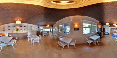 Penjamo Sunbar inside