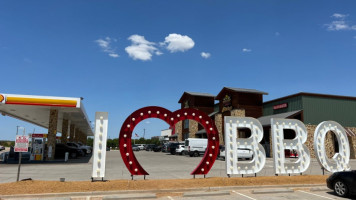 Texas Best Smokehouse Travel Center Of Henrietta outside