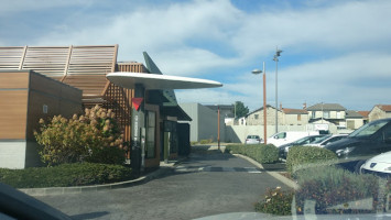 Mcdonald's outside