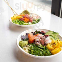 Twin Fin Poke food