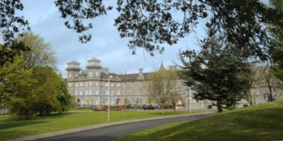 Sligo Park Leisure Club outside