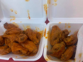 Americaa€s Best Wings inside