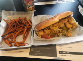 Tim's Po-boys And Wings food