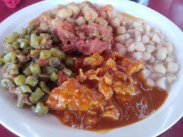 Las Cazuelas food