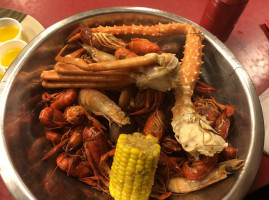 Crabby Crawfish food