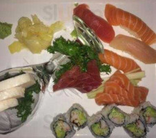 Michi Sushi food