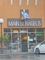 Main Street Bagels outside