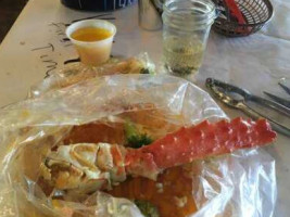 Angry Crab Shack food