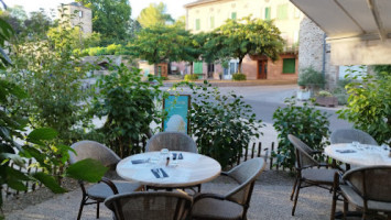 L'auberge Occitane inside