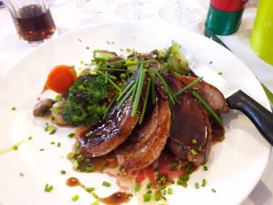 restaurant image