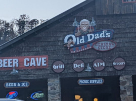 Old Dad's Gatlinburg General Store outside