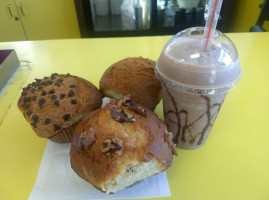 Miss Donut Bakery food