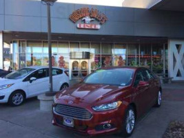 Mustang Sally's Diner outside