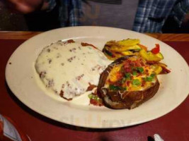 Billygan's Roadhouse food