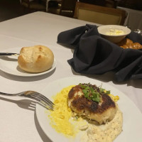 Wellington's Steakhouse At Rising Star Casino Resort food