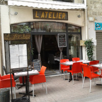 L'atelier inside