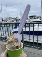 Scoop Deck Ice Cream outside