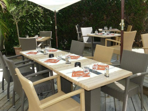 restaurant image